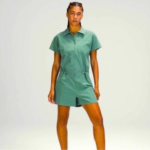Lululemon jumper brand new